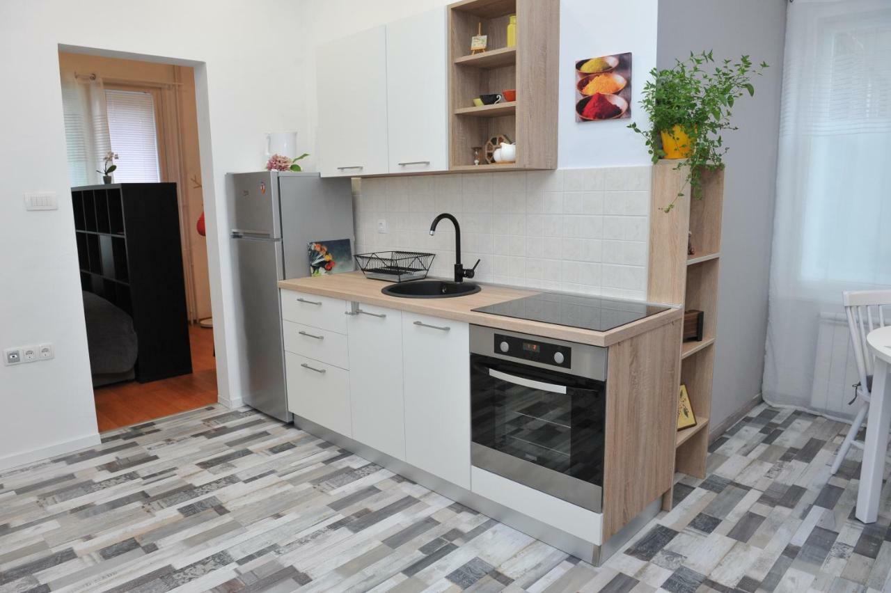 וואראז'דין Studio Apartman D&D מראה חיצוני תמונה